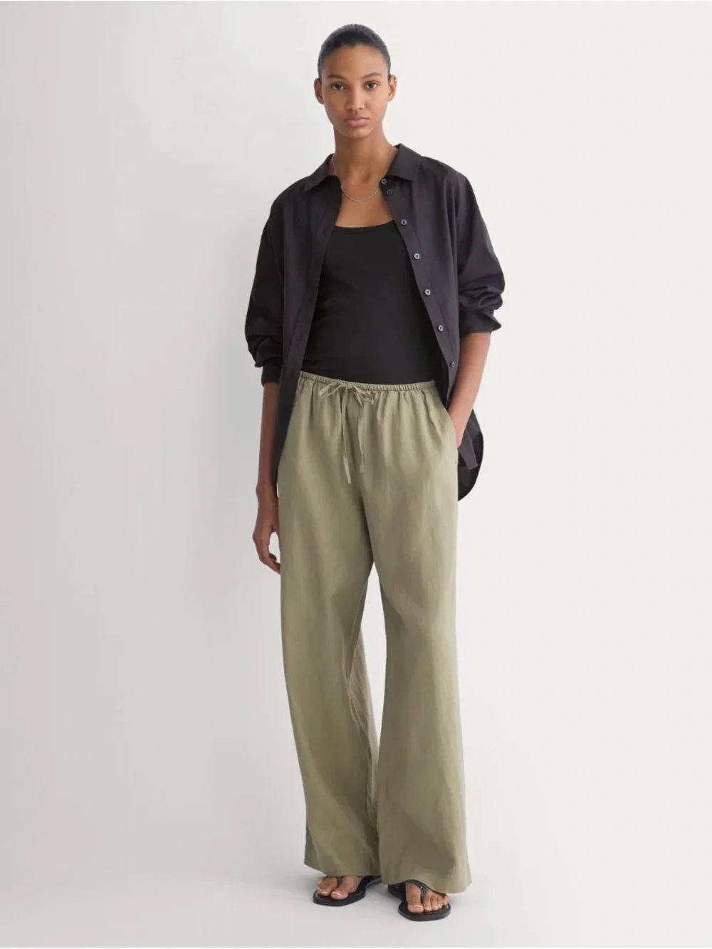 ✨ Everlane Drawstring Pant in Linen — Overland (olive) — Size XS ✨